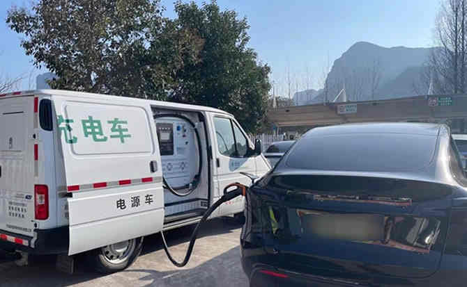 沁阳汽车搭电